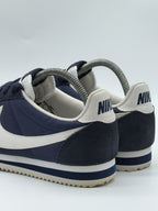 (2016) Nike Classic Cortez Nylon OG - Obsidian Navy / White - UK 7 (807472-410)