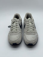 Nike MD Runner 2 'Light Bone x Obsidian' – UK 9