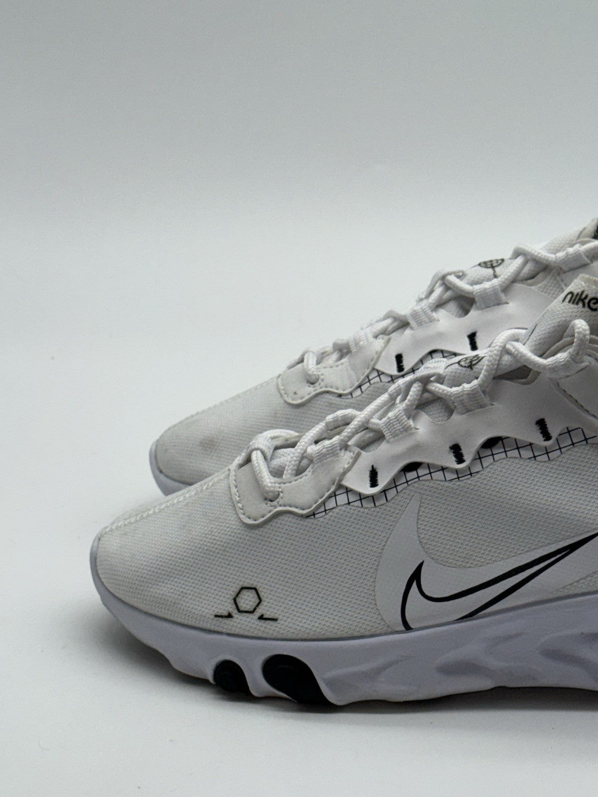 Nike React Element 55 'Schematic' White x Black (2019) – UK 7.5