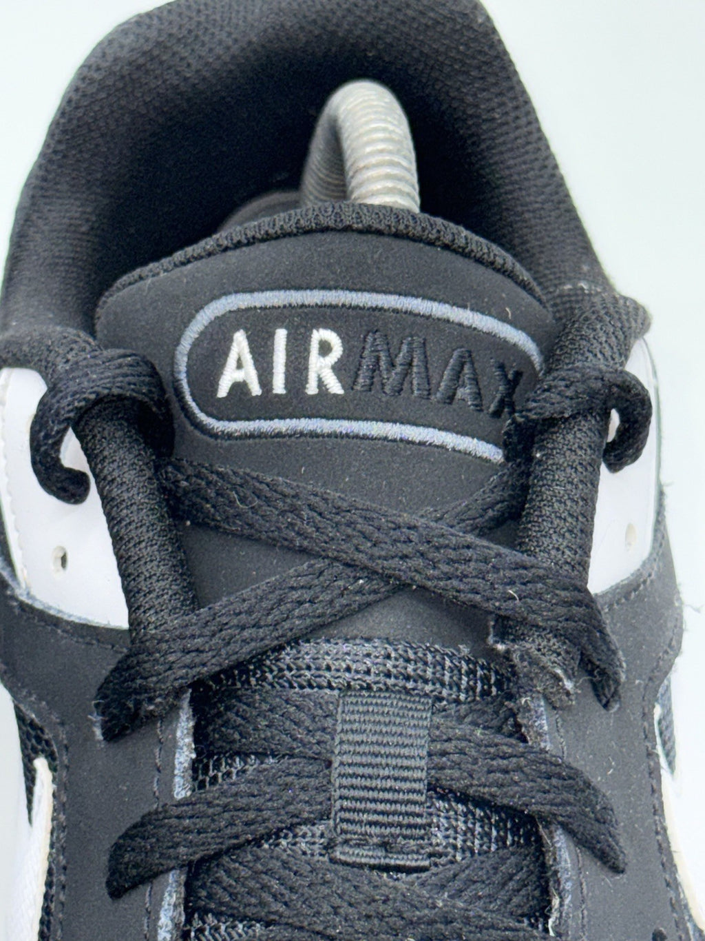(2024) Nike Air Max IVO Black x White Men’s Retro Trainers UK 8