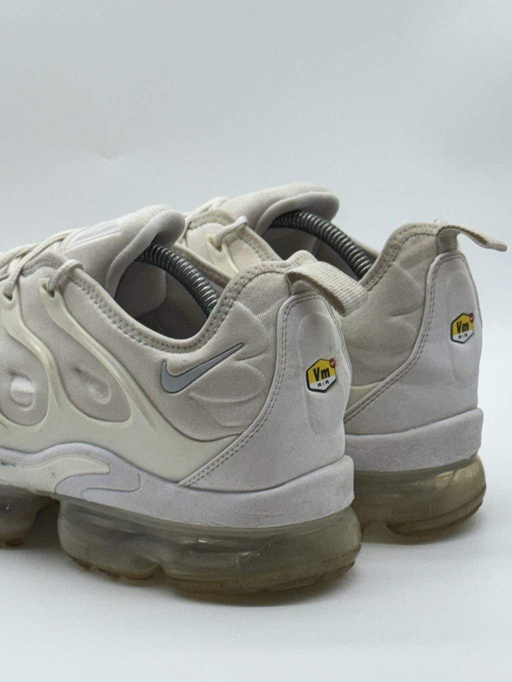 Nike Air Vapormax Plus Triple White Pure Platinum Men’s UK 10.5 (924453-100)