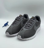 (2015) Nike Roshe LD-1000 Premium QS Dark Grey Size UK 9.5 (842564-002) BNIB