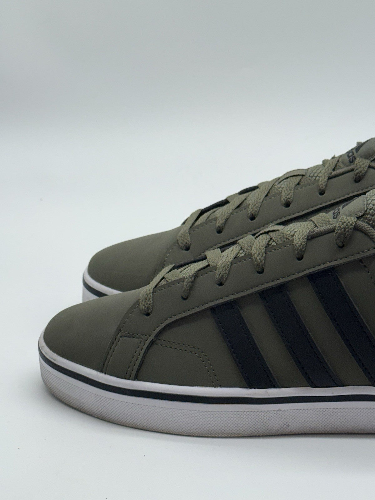 Adidas VS Pace 2.0 'Olive Khaki x Black' – UK 8