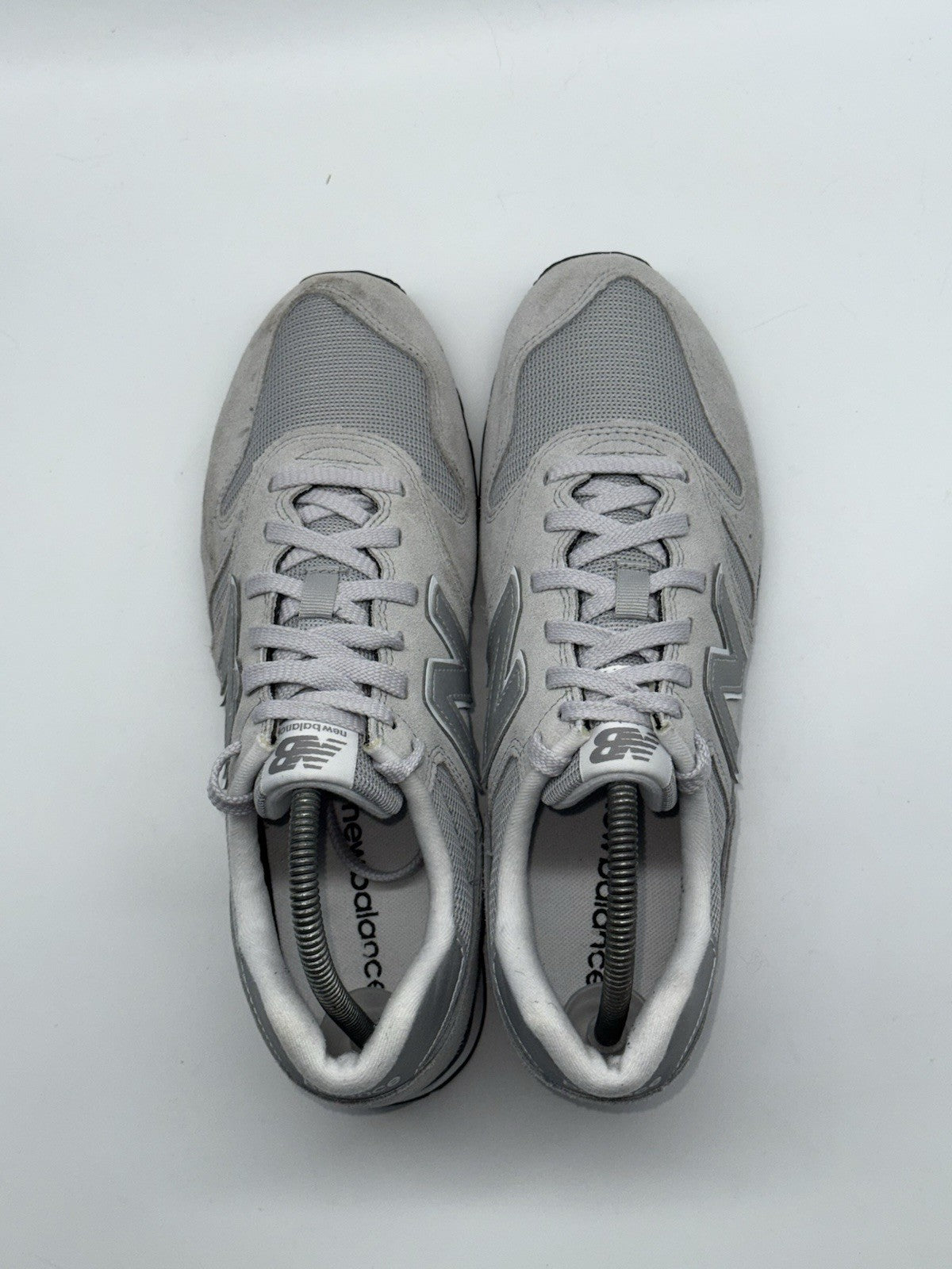 New Balance 373 Light Grey x White Trainers Size UK 8