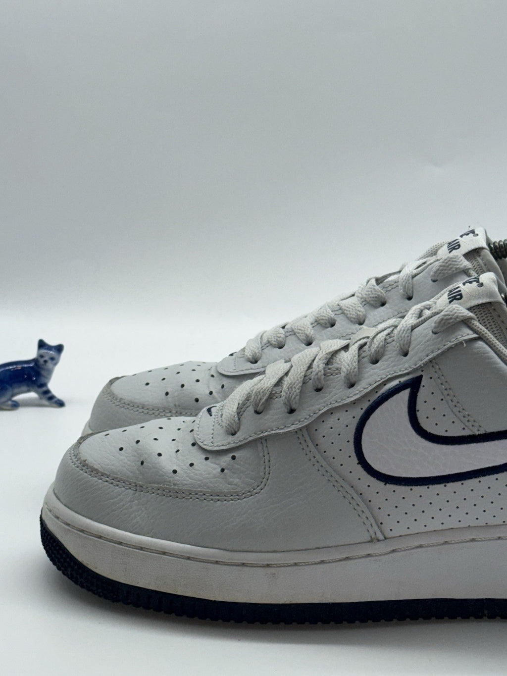 Nike Air Force 1 '07 Grey Photon Dust x Midnight Navy UK 8 (FJ4211-002)