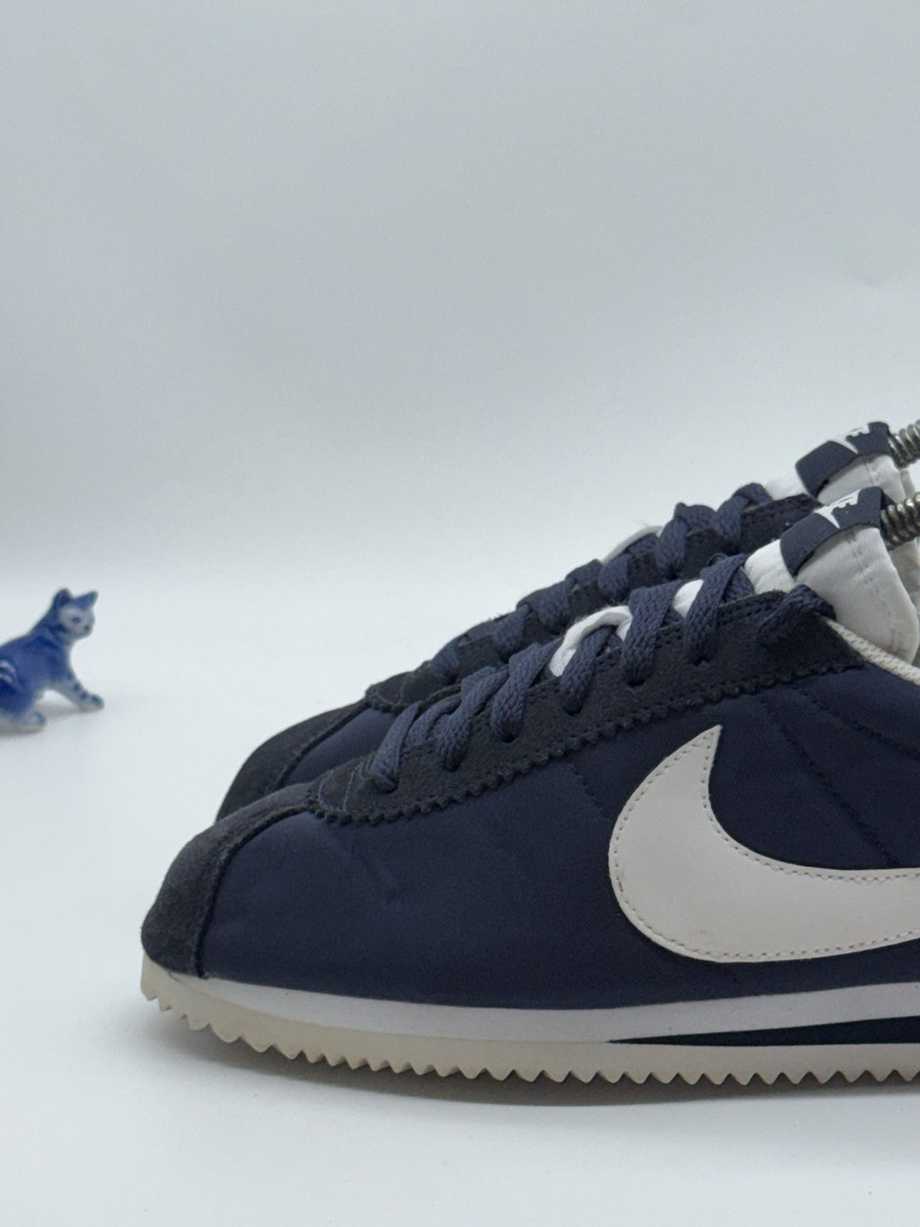 (2016) Nike Classic Cortez Nylon OG - Obsidian Navy / White - UK 7 (807472-410)