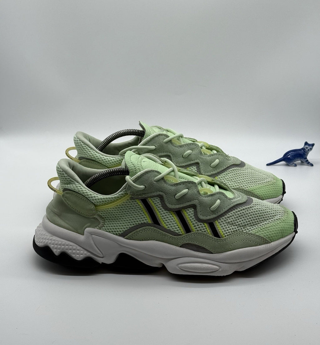 Adidas Ozweego Glow Green EE6466 UK 9.5 Men’s Trainers Gym Running Casual