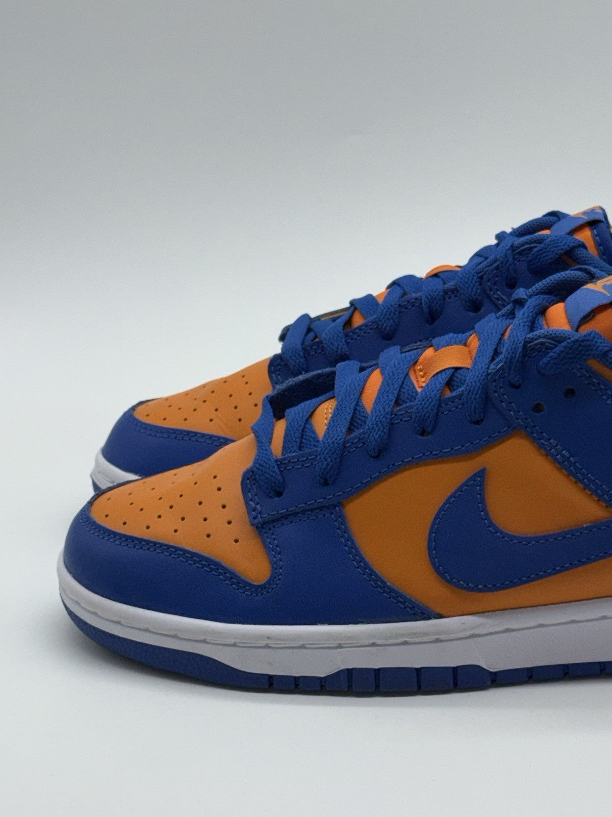 (2024) Nike Dunk Low Retro Knicks Florida Bright Ceramic Royal Blue UK 9