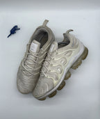 Nike Air Vapormax Plus Triple White Pure Platinum Men’s UK 10.5 (924453-100)