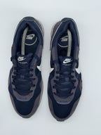 (2022) Nike Venture Runner Navy Blue White Retro Trainers Men’s UK 8.5