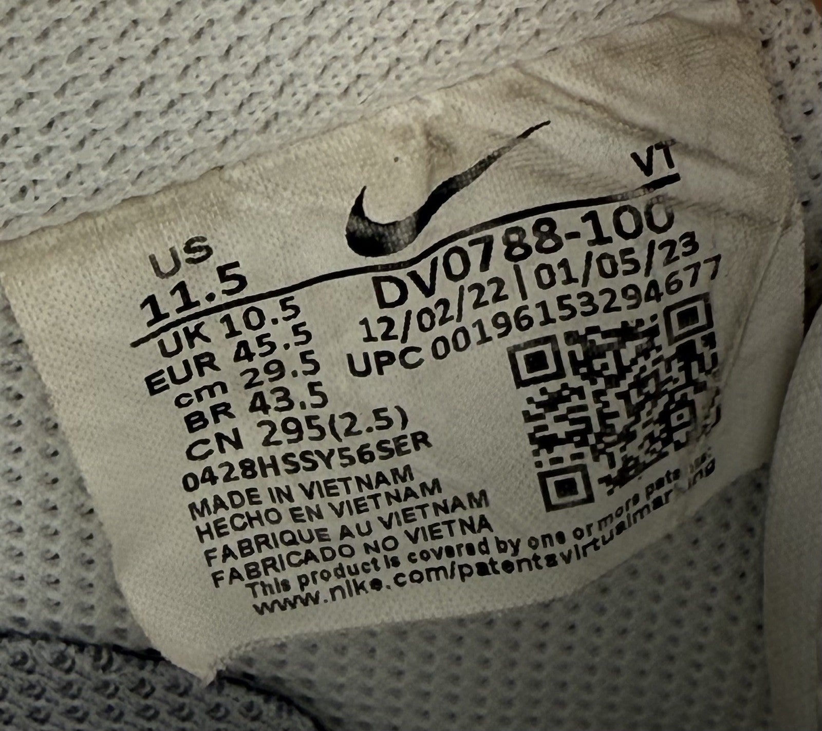 Nike Air Force 1 '07 Low White Wolf Grey Sole Size UK 10.5 (DV0788-100)