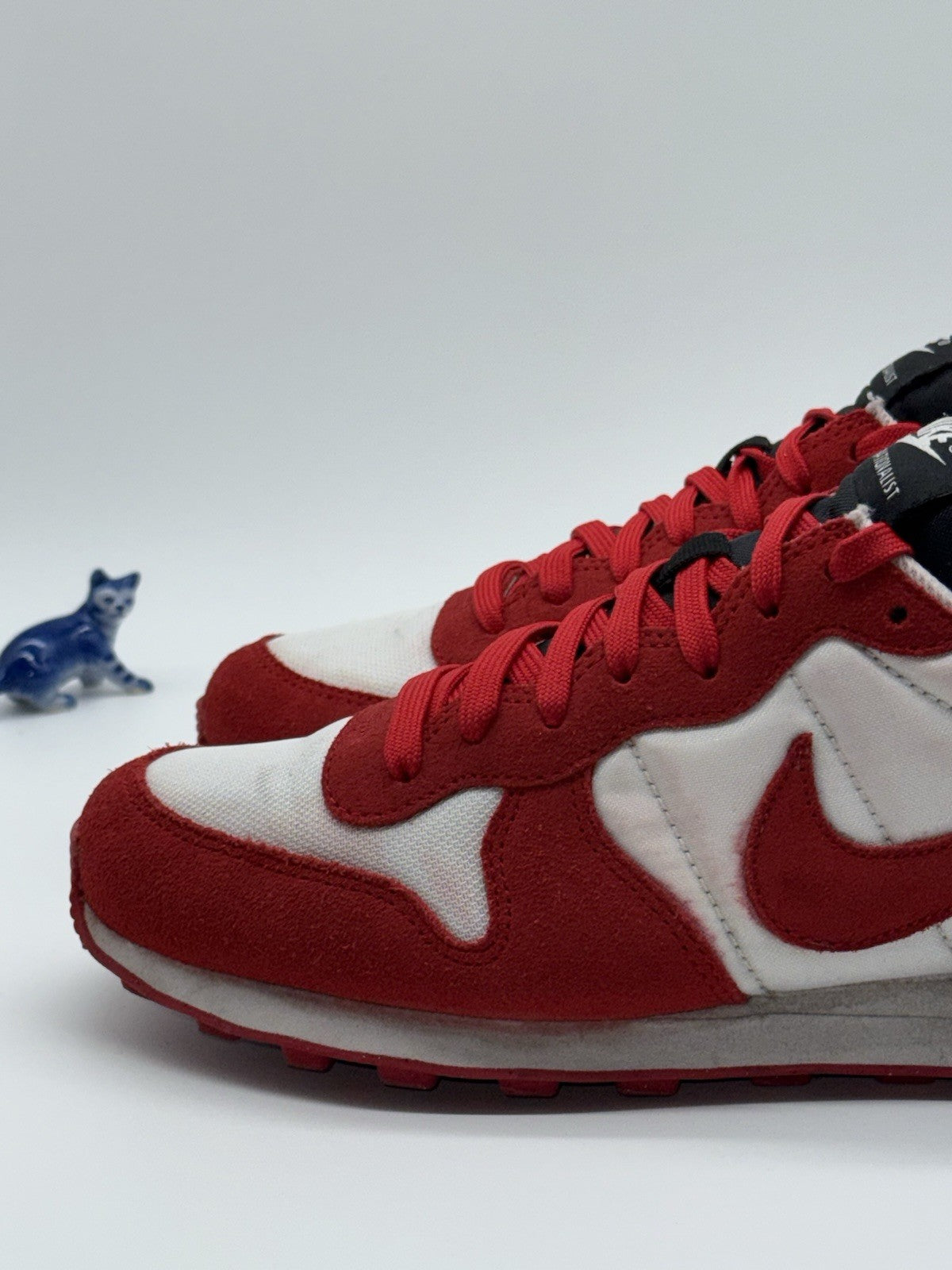 Nike ID Retro Internationalist Custom Trainers Red x White x Black UK 7.5