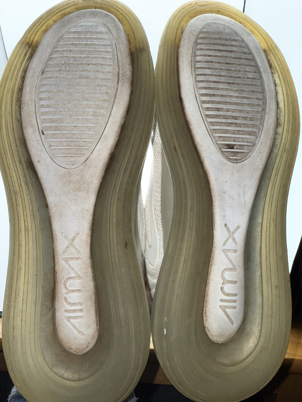 Nike Air Max 720 White Metallic Platinum Trainers Size UK 7.5 (AO2924-100)