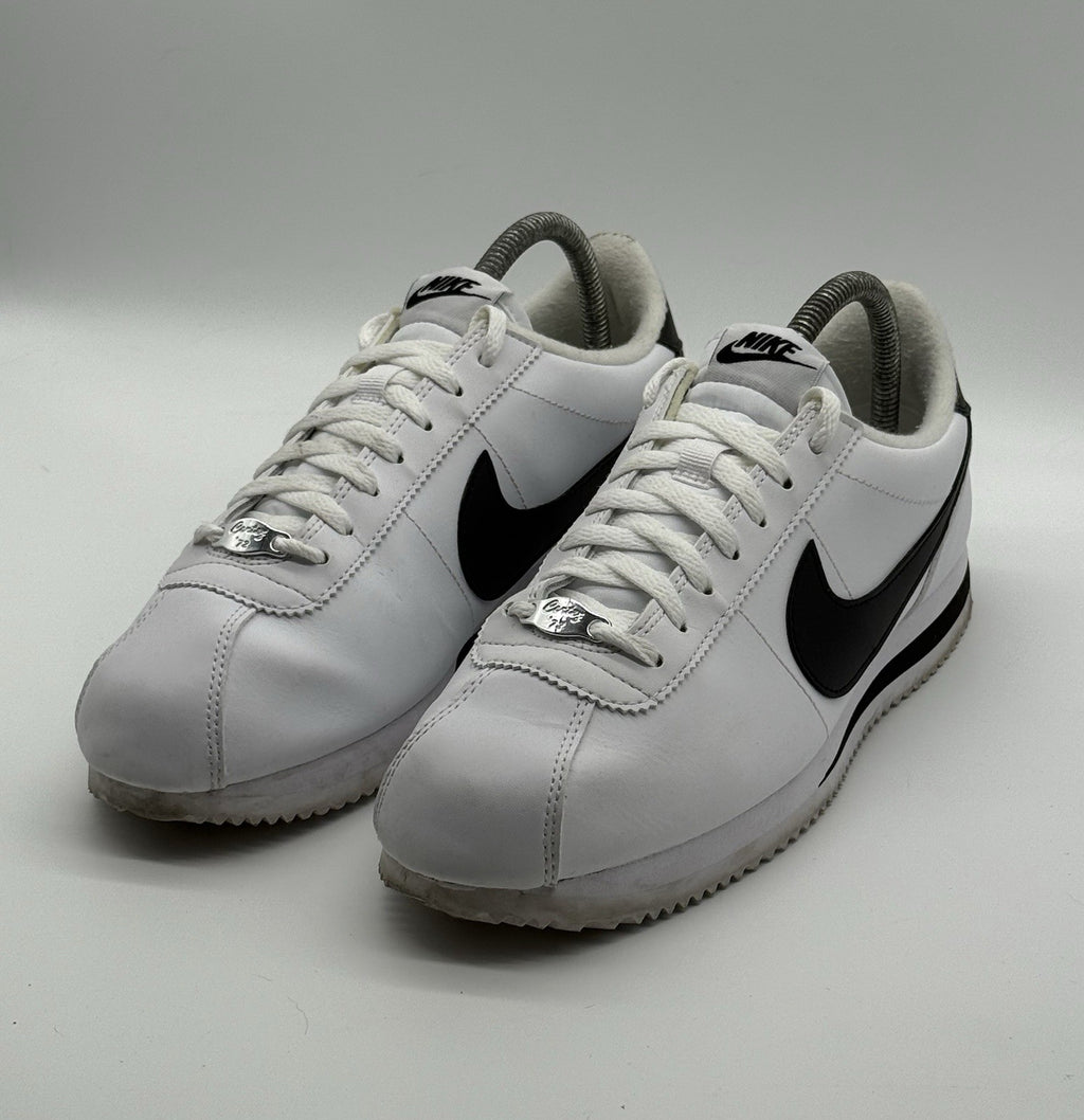 (2019) Nike Cortez Basic Leather OG Trainers - White Black - UK 7.5 (819719-100)
