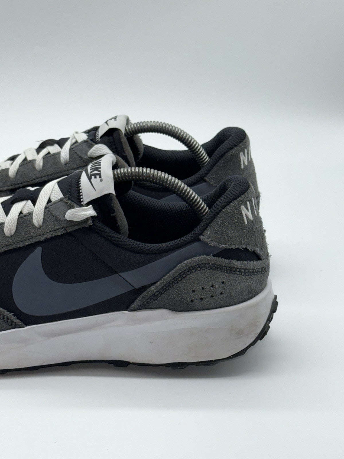 (2024) Nike Waffle Debut Retro Trainers Black x Grey Men’s UK 9.5
