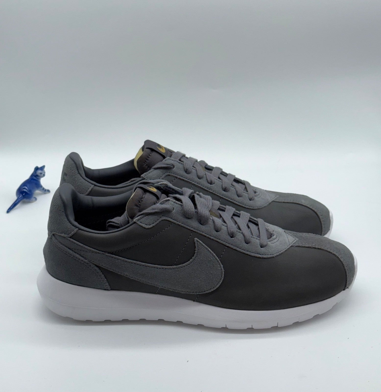 (2015) Nike Roshe LD-1000 Premium QS Dark Grey Size UK 9.5 (842564-002) BNIB