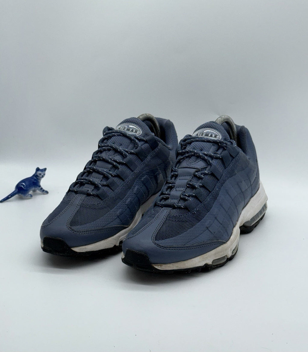 Nike Air Max 95 Ultra Trainers Diffused Blue x White UK 7 (FD0662-400)