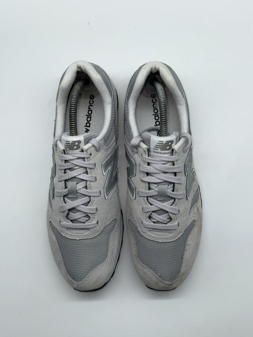 New Balance 373 Light Grey x White Trainers Size UK 8