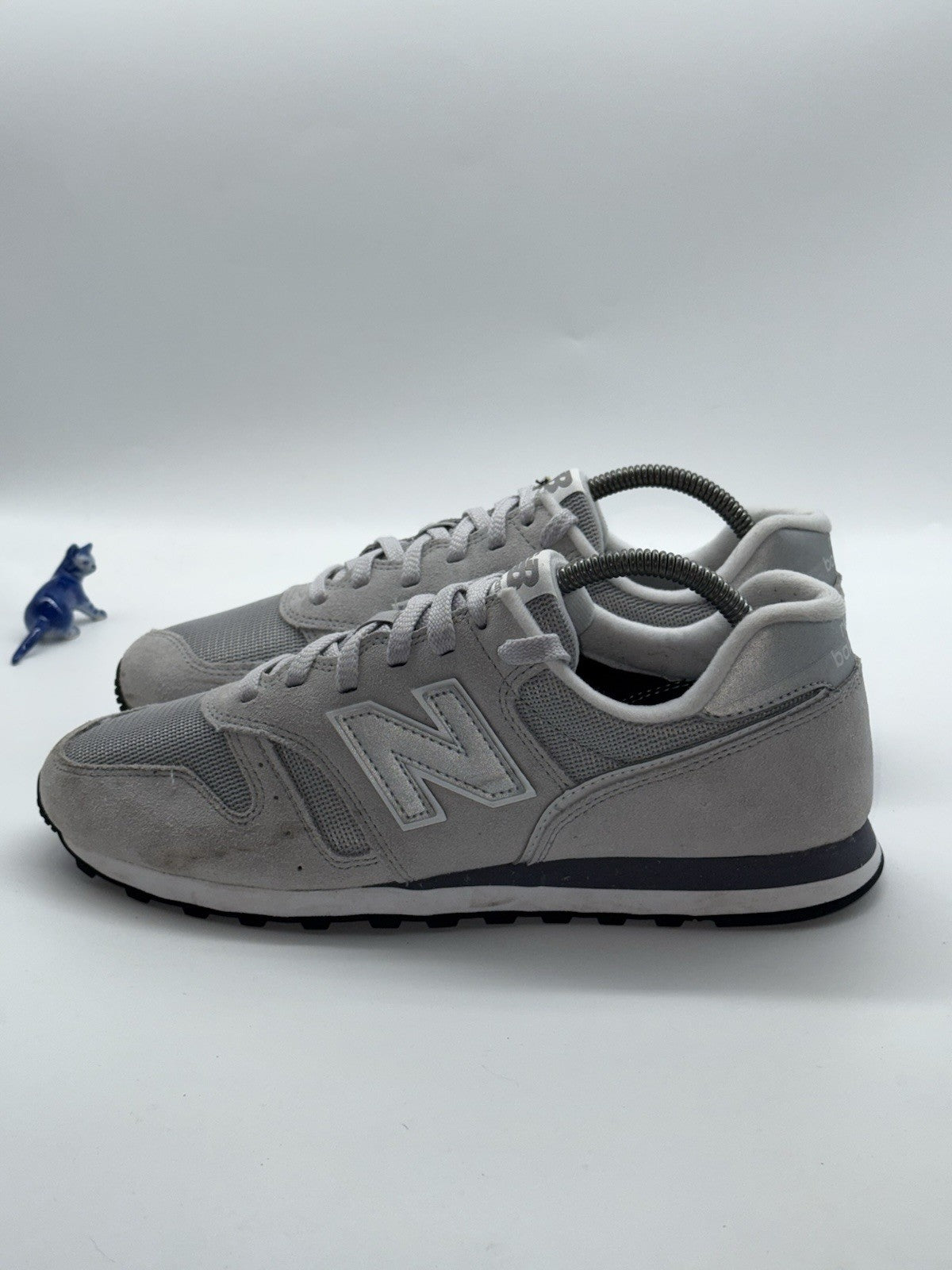 New Balance 373 Light Grey x White Trainers Size UK 8