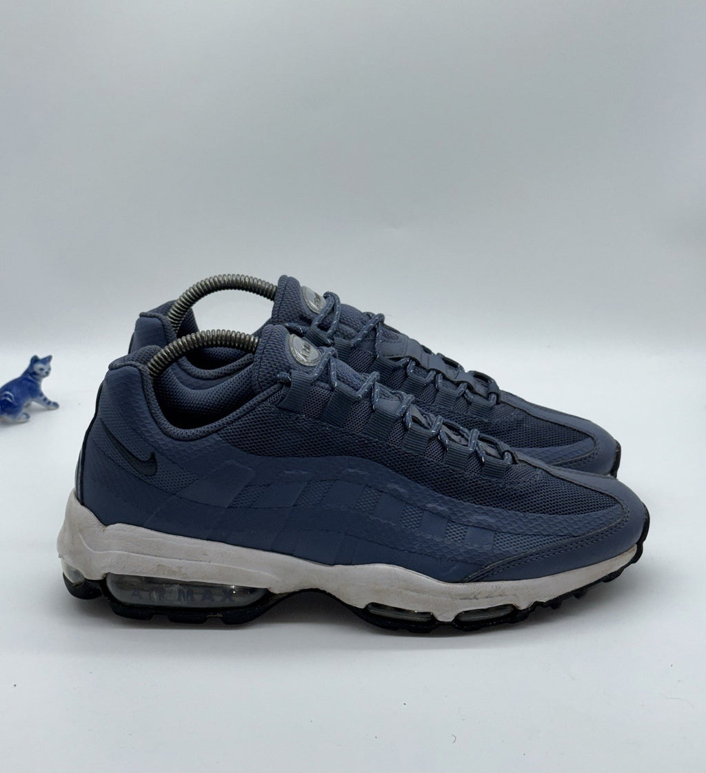 Nike Air Max 95 Ultra Trainers Diffused Blue x White UK 7 (FD0662-400)