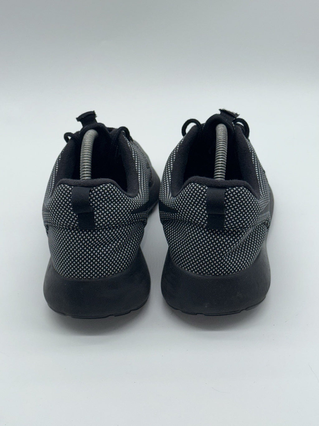 (2015) Nike Roshe One Premium Black White Men’s Retro Trainers Gym Running UK 8