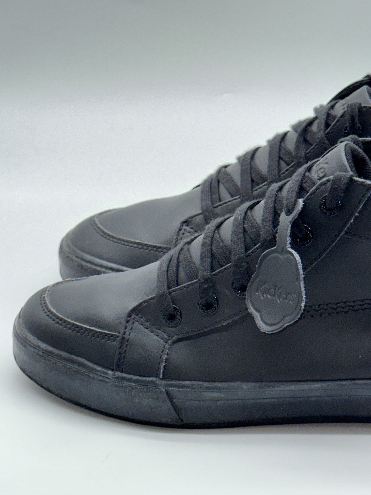 Kickers Tovni Hi Leather 'Black' – UK 8