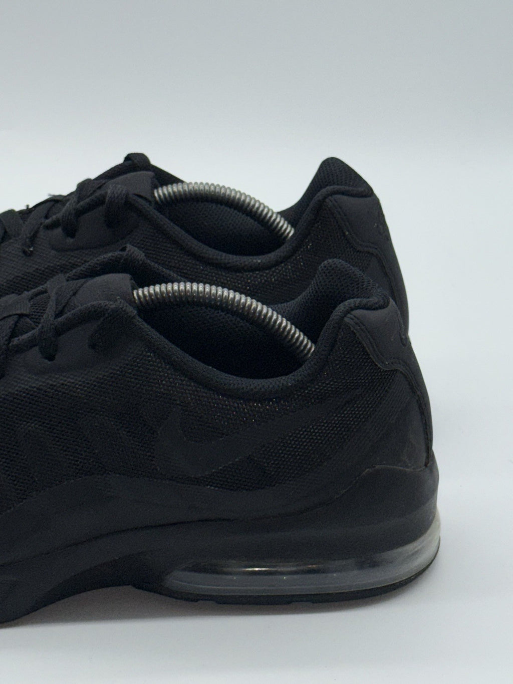 Nike Air Max Invigor 'Triple Black' (2025) – UK 9.5