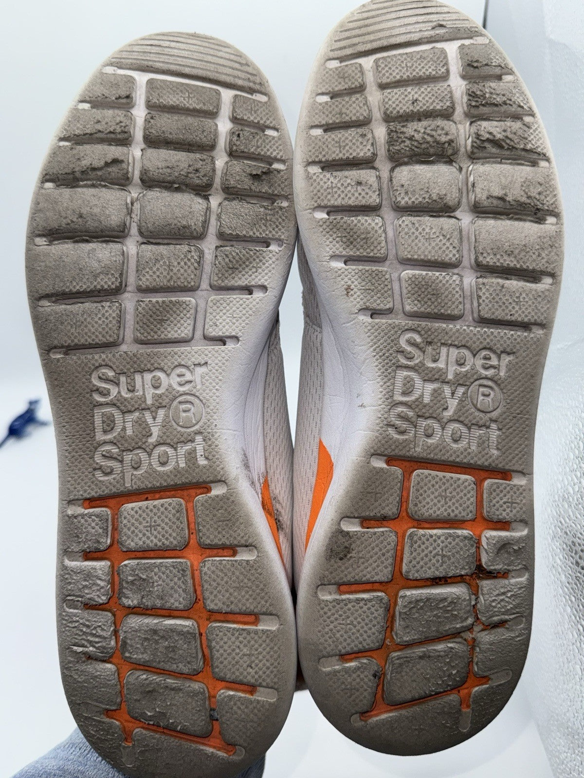 Men’s Superdry Hyper Core Lightweight Runner Trainers UK 9 White x Orange