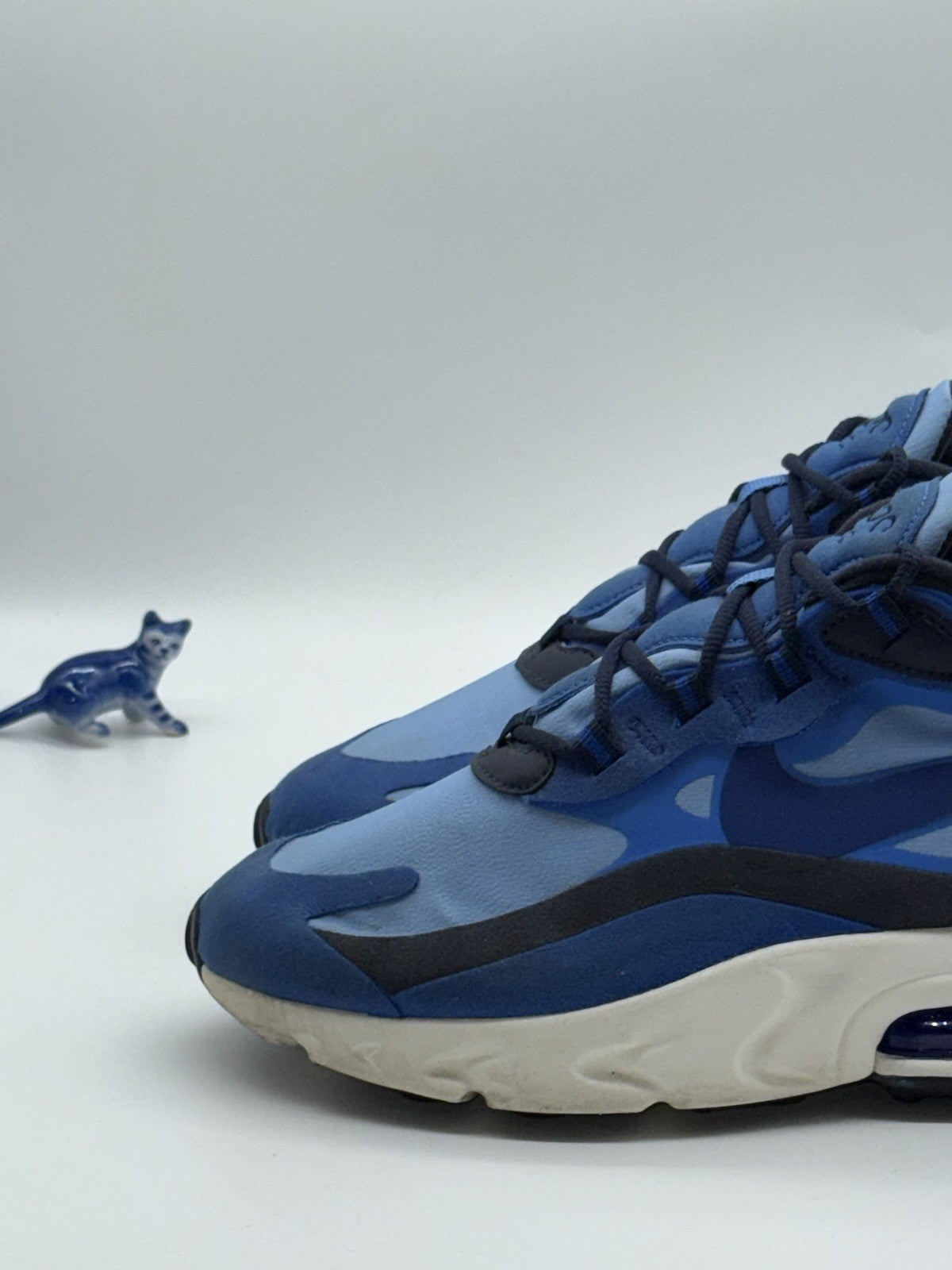Nike Air Max 270 React Triple Blue x White Mens Size UK 7.5 (CI3866-400)