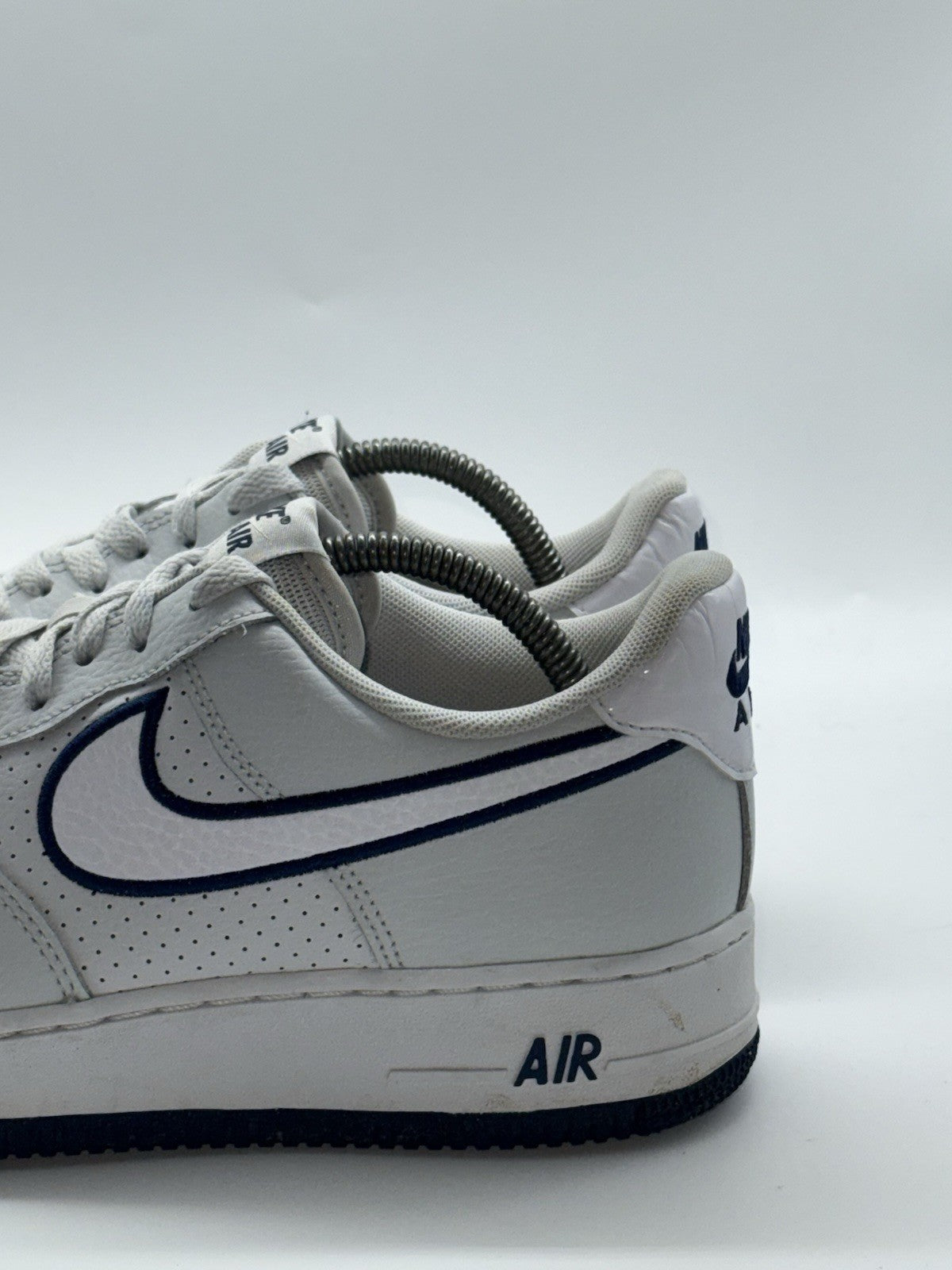Nike Air Force 1 '07 Grey Photon Dust x Midnight Navy UK 8 (FJ4211-002)