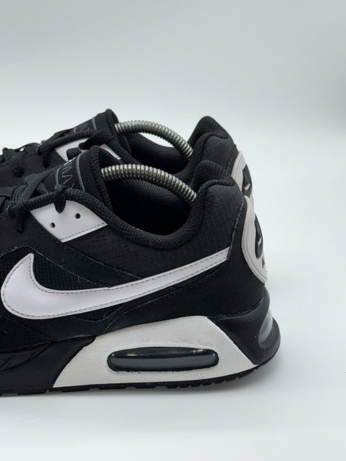 (2024) Nike Air Max IVO Black x White Men’s Retro Trainers UK 8