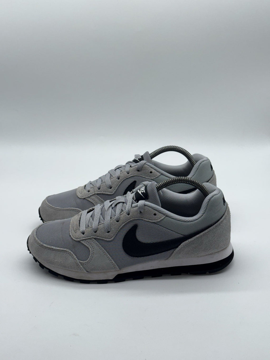 Nike MD Runner 2 'Wolf Grey x Black x White' (2021) – UK 7