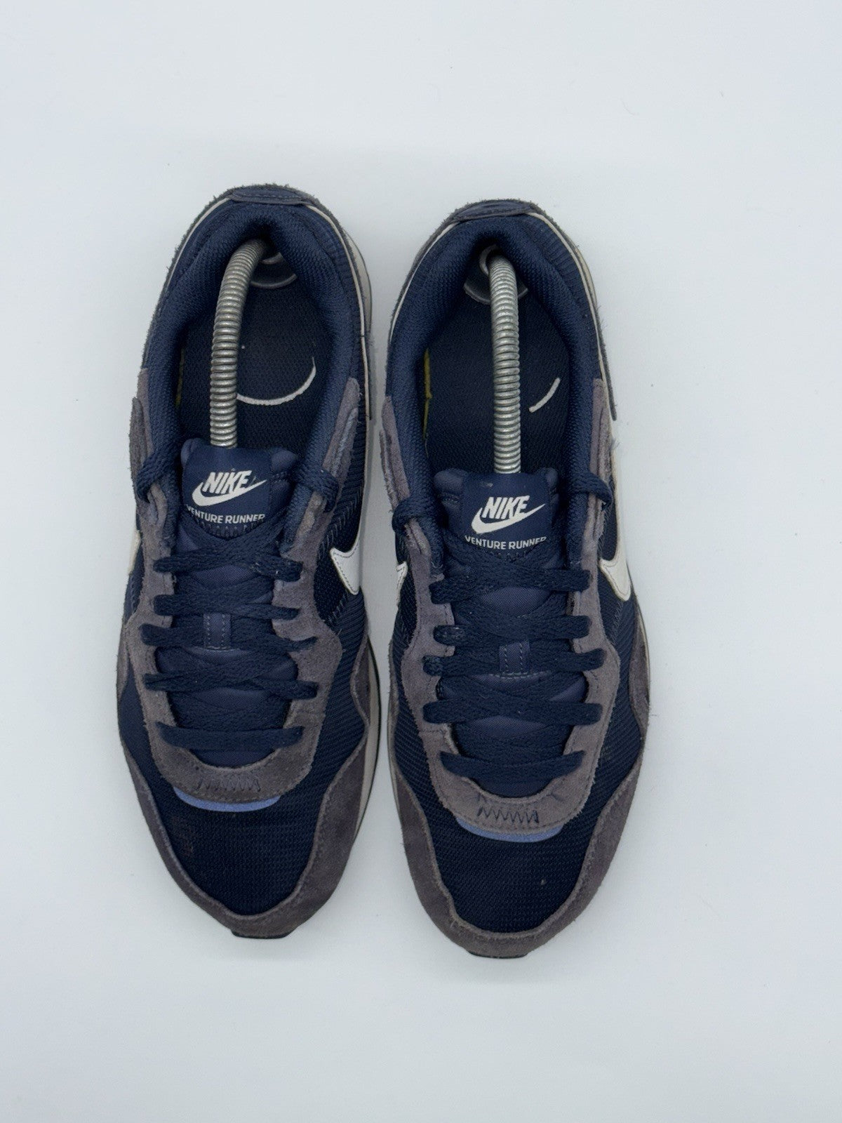 (2023) Nike Venture Runner Midnight Navy Blue White Trainers Size UK 7