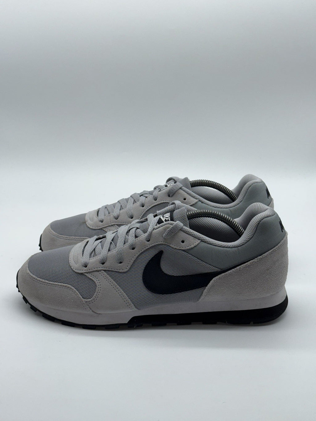 Nike MD Runner 2 'Wolf Grey x Black x White' (2023) – UK 10.5