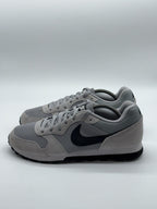 Nike MD Runner 2 'Wolf Grey x Black x White' (2023) – UK 10.5