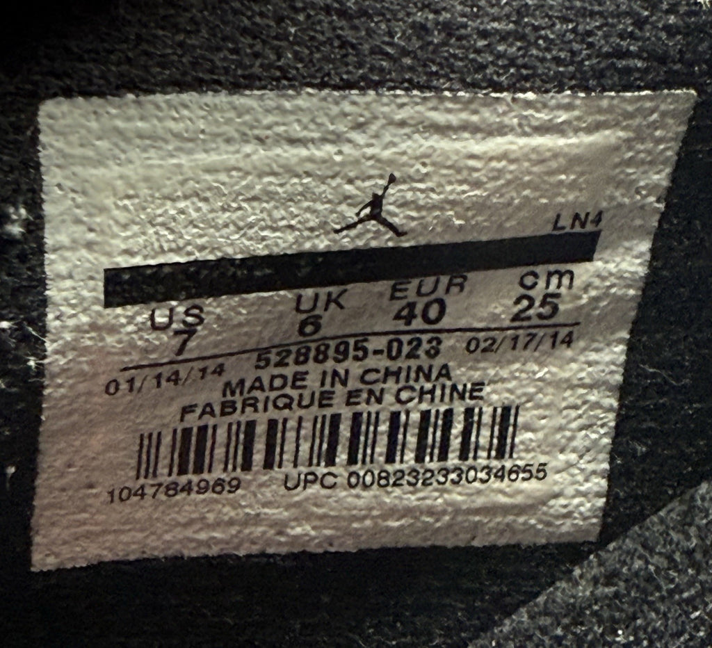 (2014) Air Jordan 11 Retro Low Black 'Infrared 23' UK 6 (528895-023)