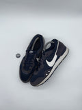 Nike Venture Runner 'Navy x White' trainers – UK 7