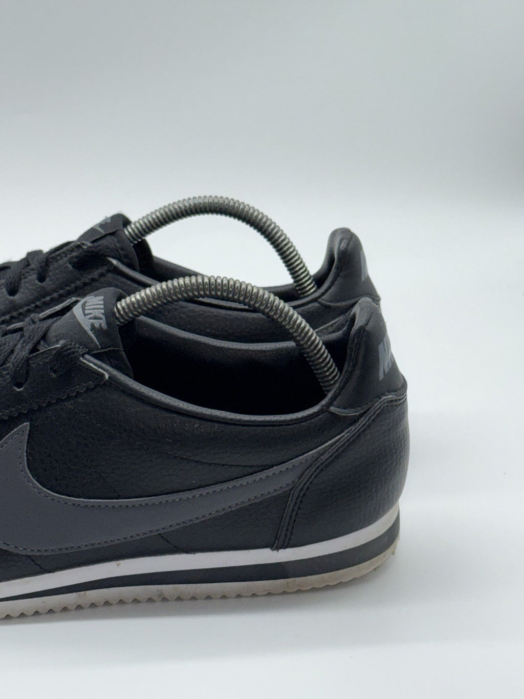 (2016) Nike Classic Cortez Leather Black/Dark Grey-White Men's UK 9