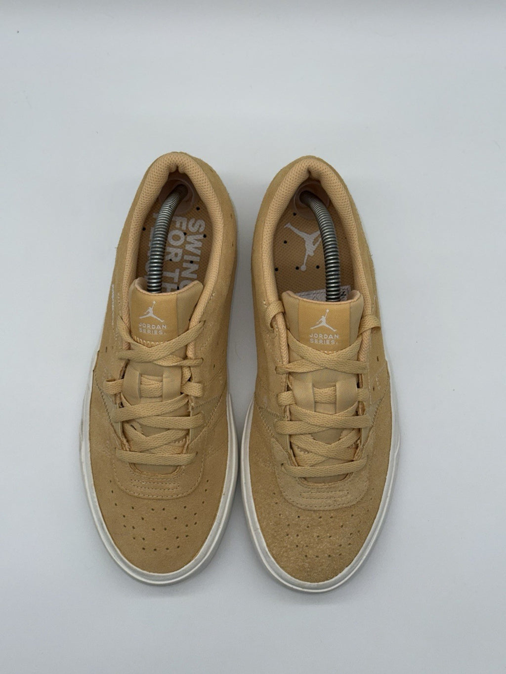 Jordan Series ES Celestial Gold Sail - Size UK 6.5 (DN1856-200)