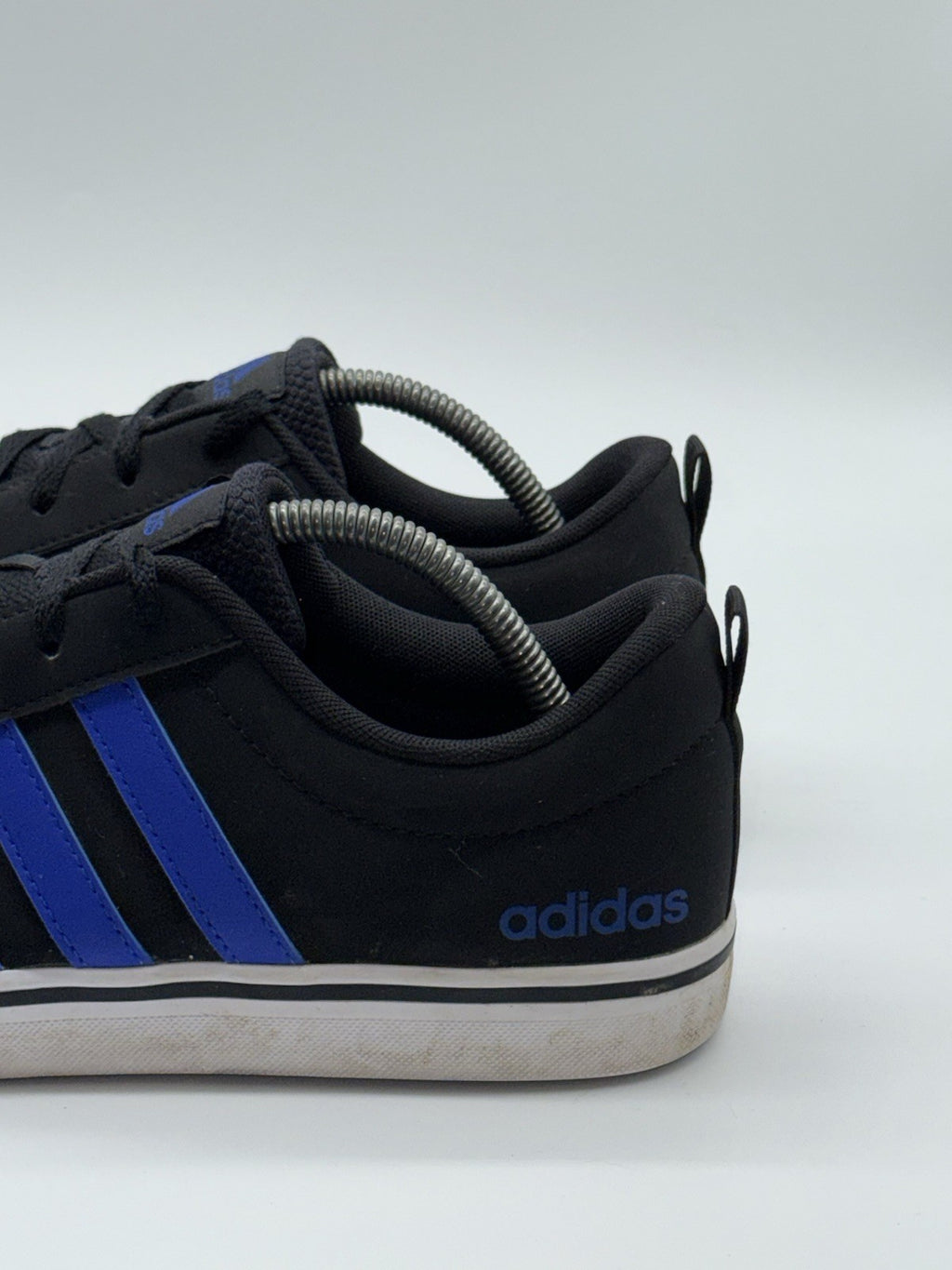 Adidas VS Pace 2.0 HP6004 Black x Royal Blue 3 Stripes UK Size 9