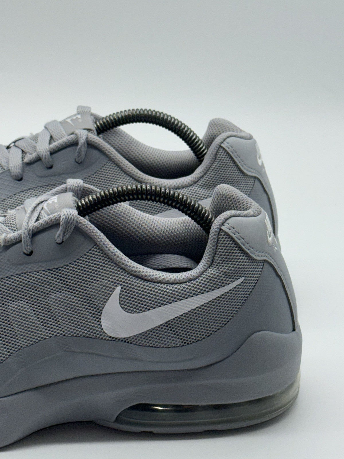 Nike Air Max Invigor 'Wolf Grey x White' (2025) – UK 7.5