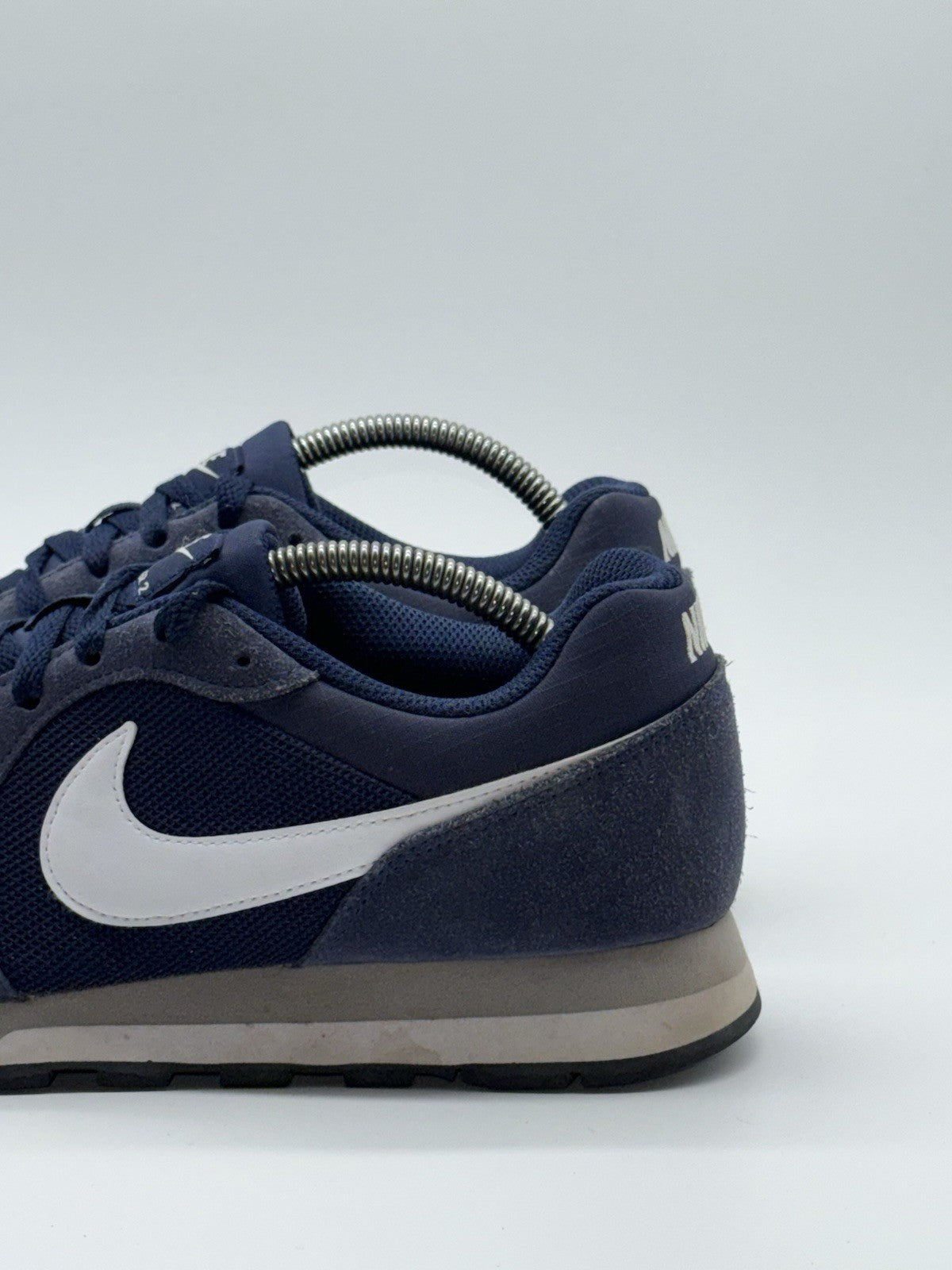 (2019) Nike MD Runner 2 Midnight Navy White Wolf Grey RetroTrainers UK 7.5