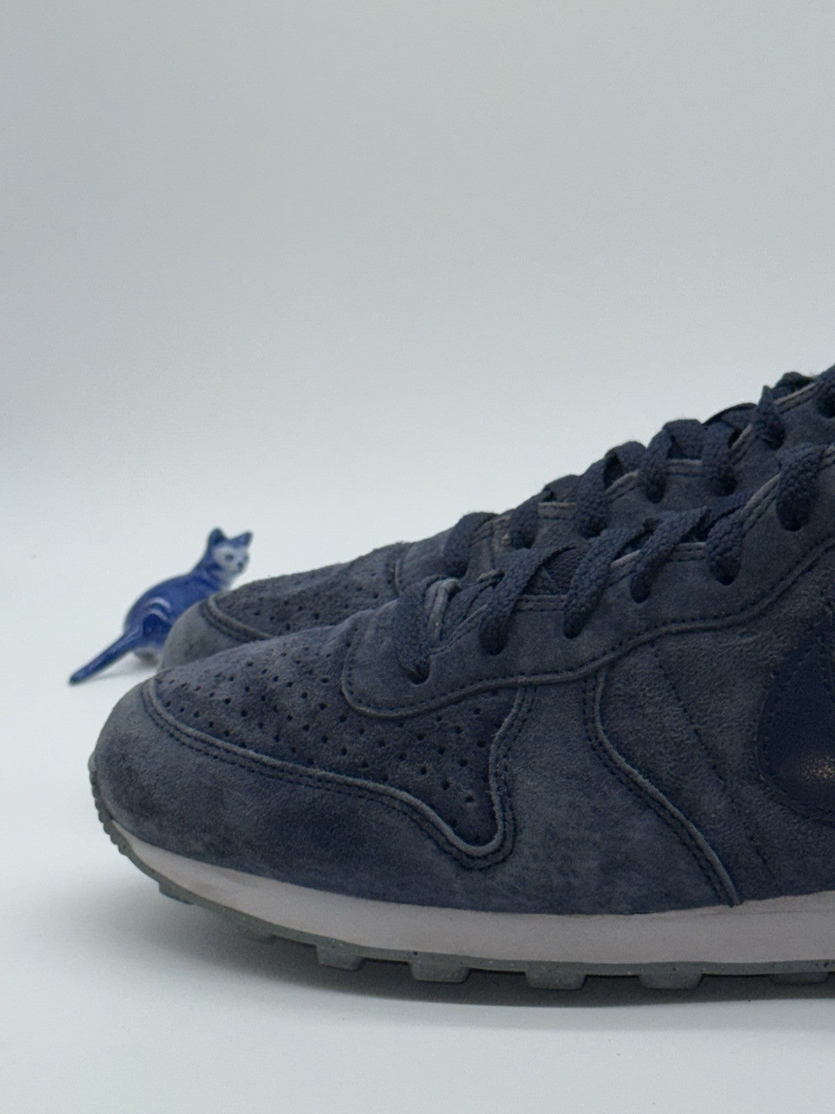 (2015) Nike Internationalist Prm 'Obsidian Navy’ Retro Trainers UK 9.5