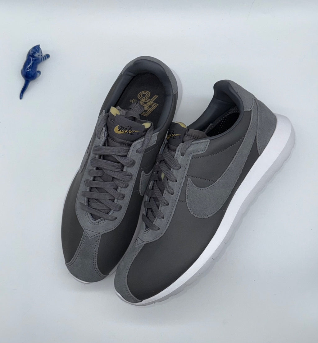 (2015) Nike Roshe LD-1000 Premium QS Dark Grey Size UK 9.5 (842564-002) BNIB