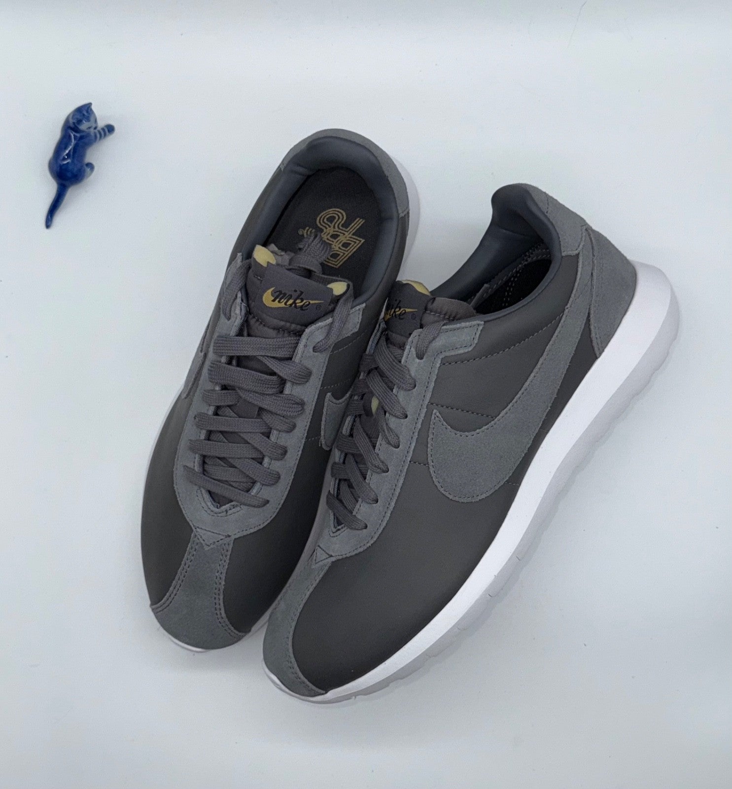 (2015) Nike Roshe LD-1000 Premium QS Dark Grey Size UK 9.5 (842564-002) BNIB
