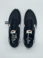 Nike Waffle Debut 'Black x White x Orange' (2022) – UK 8