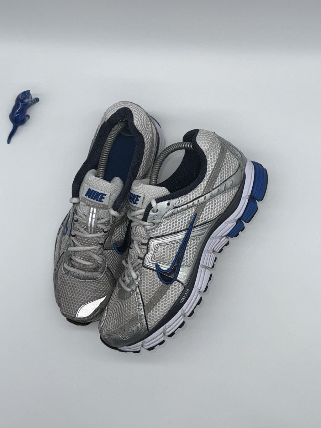 (2009) Rare Nike Vintage Pegasus 26 Blue x Grey x White UK 7.5