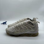 Nike Air Vapormax Plus Triple White Pure Platinum Men’s UK 10.5 (924453-100)
