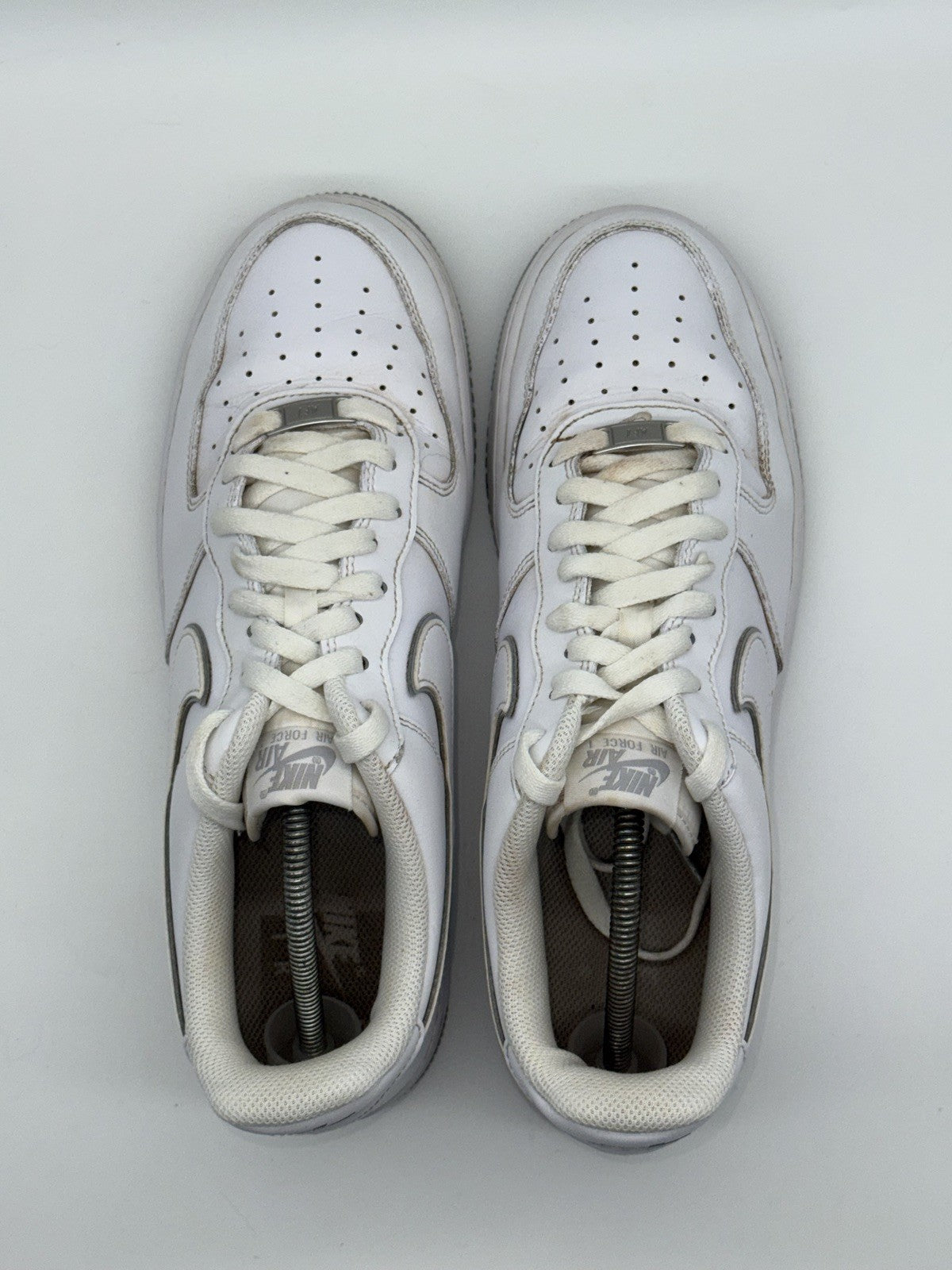 Nike Air Force 1 '07 Low White Wolf Grey Sole Size UK 10.5 (DV0788-100)
