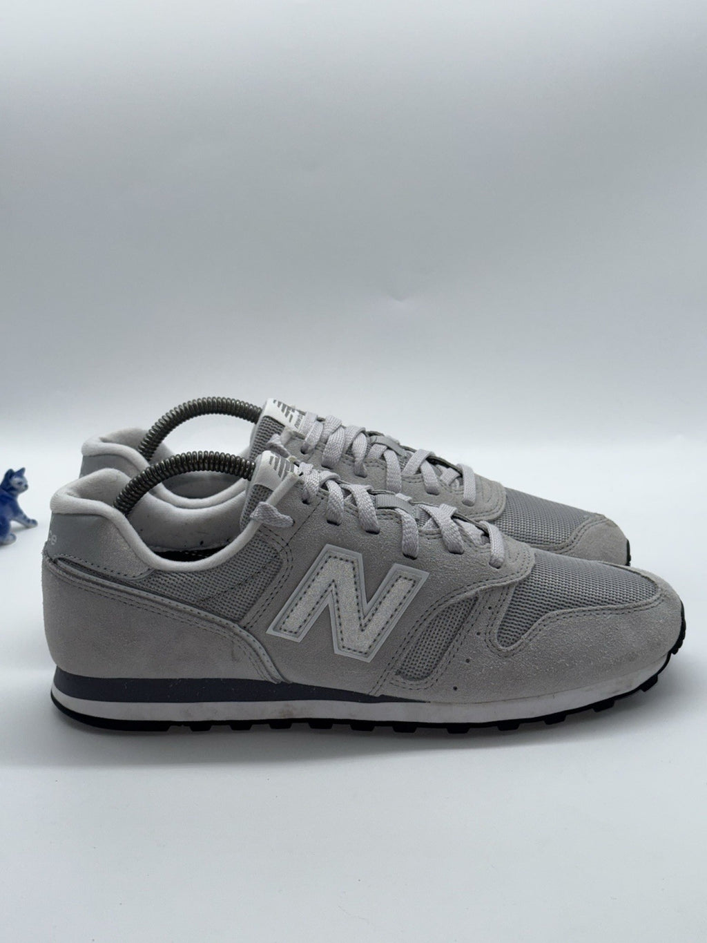 New Balance 373 Light Grey x White Trainers Size UK 8